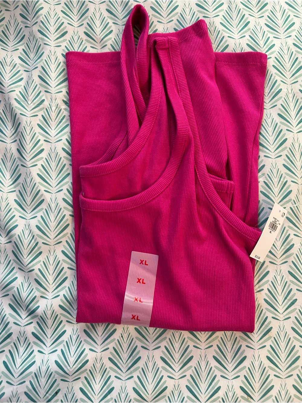 First-Layer Ribbed Scoop-Neck Tank Top - Picture 6 of 7